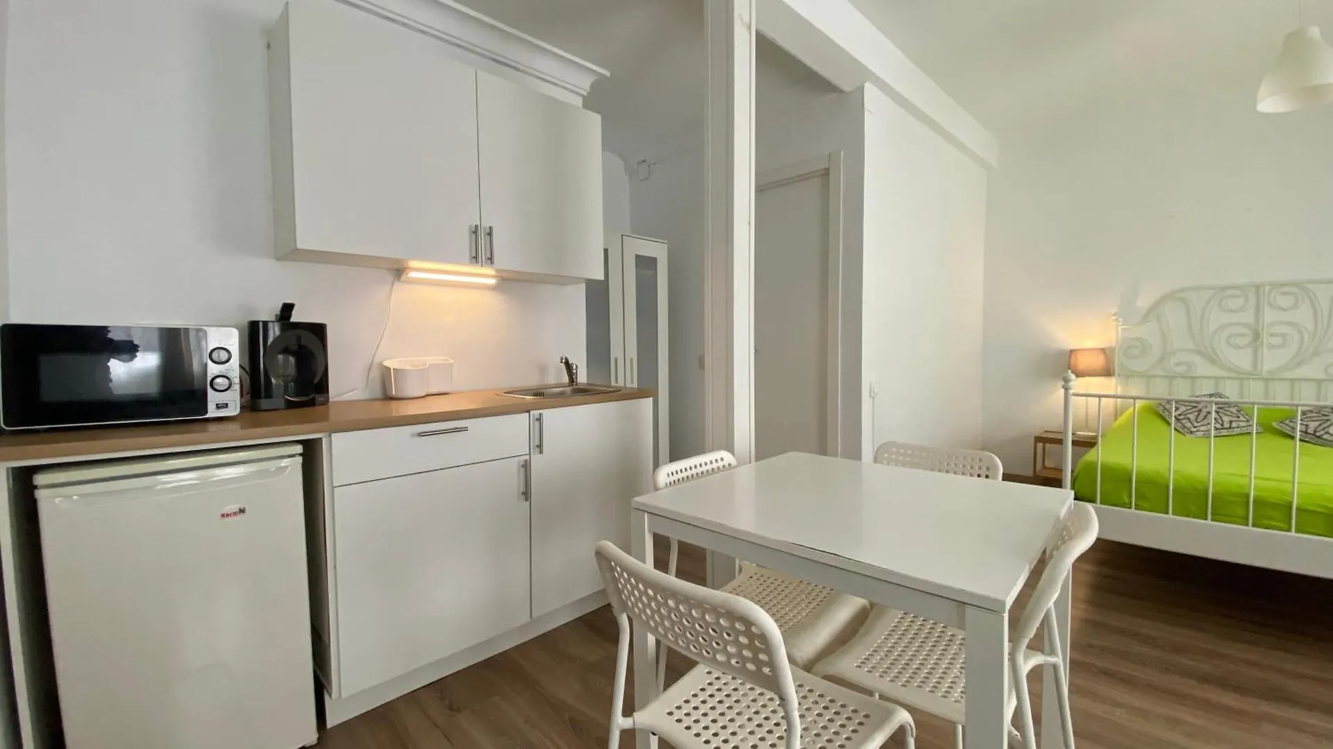 Alojamiento En El Centro De Toledo Apartment